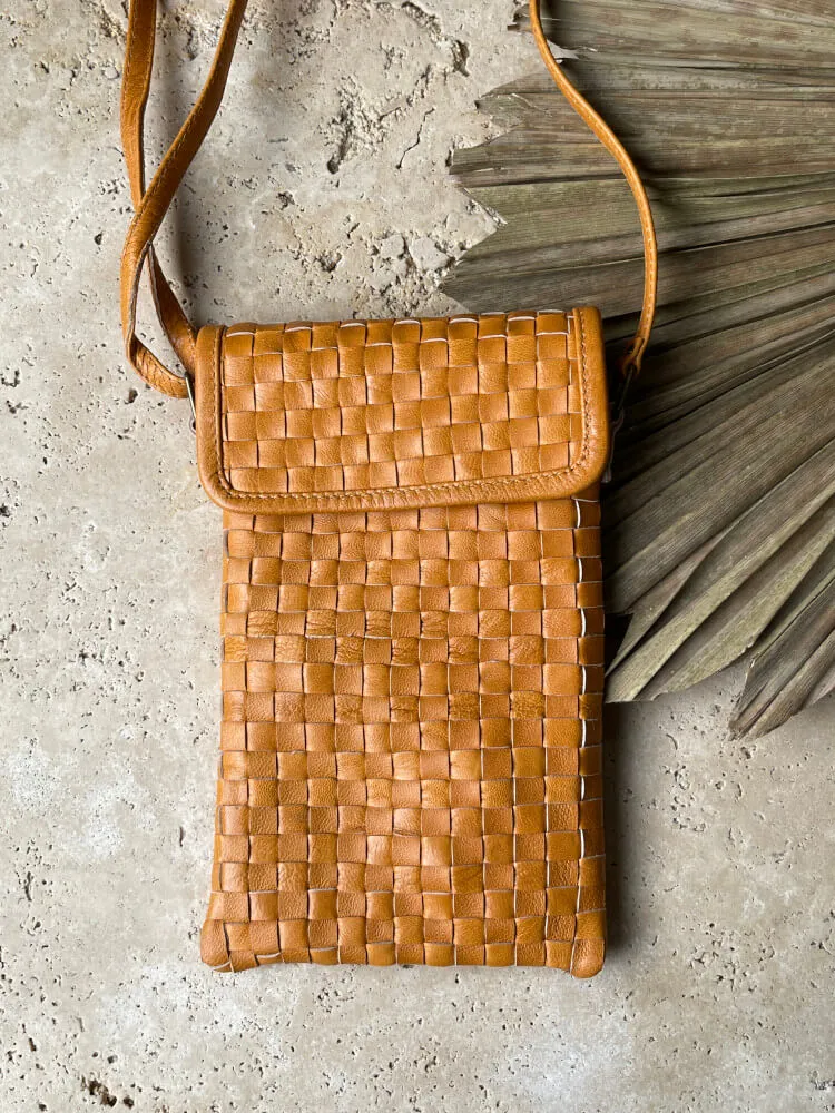 Canggu Phone Bag - Tan