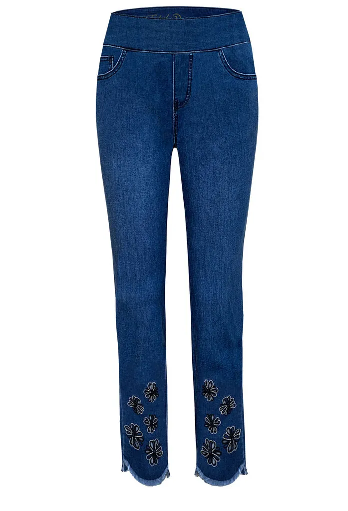 Dazzling Ankle Embroidery Pull on Jean