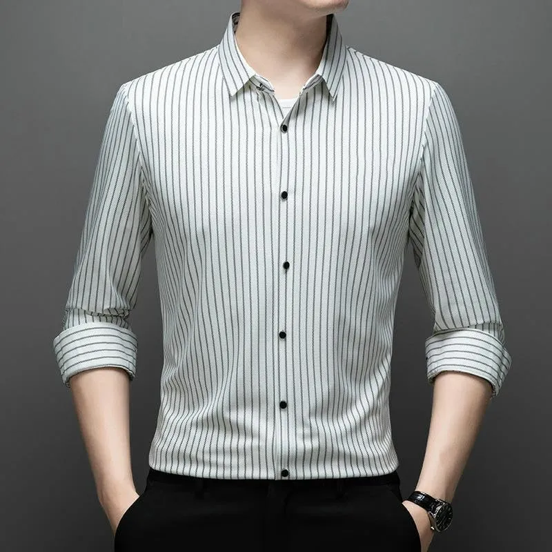 Men's Spring Long Sleeve Seamless Non-Iron Business Casual Yarn-Dyed Striped Shirt