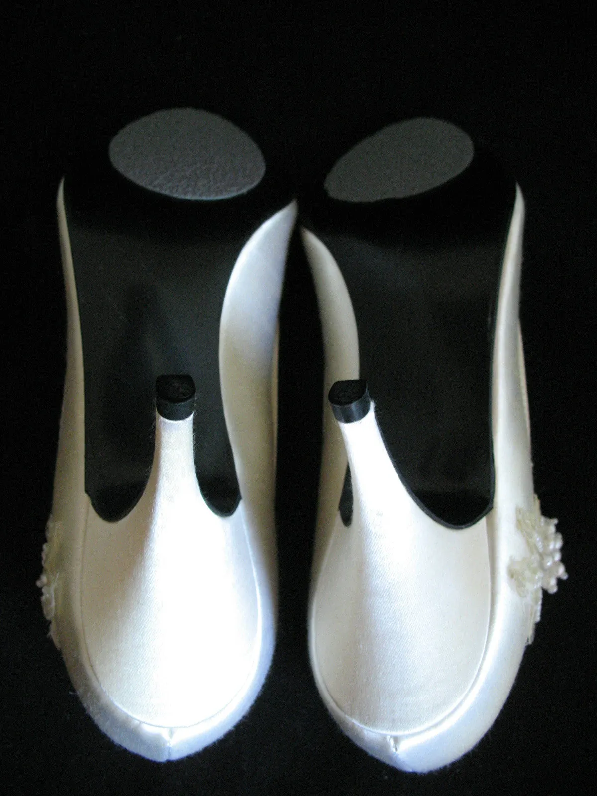New Vintage Y2K 90s Peacocks Womens Pump Shoes High Heels Made USA Cream White
