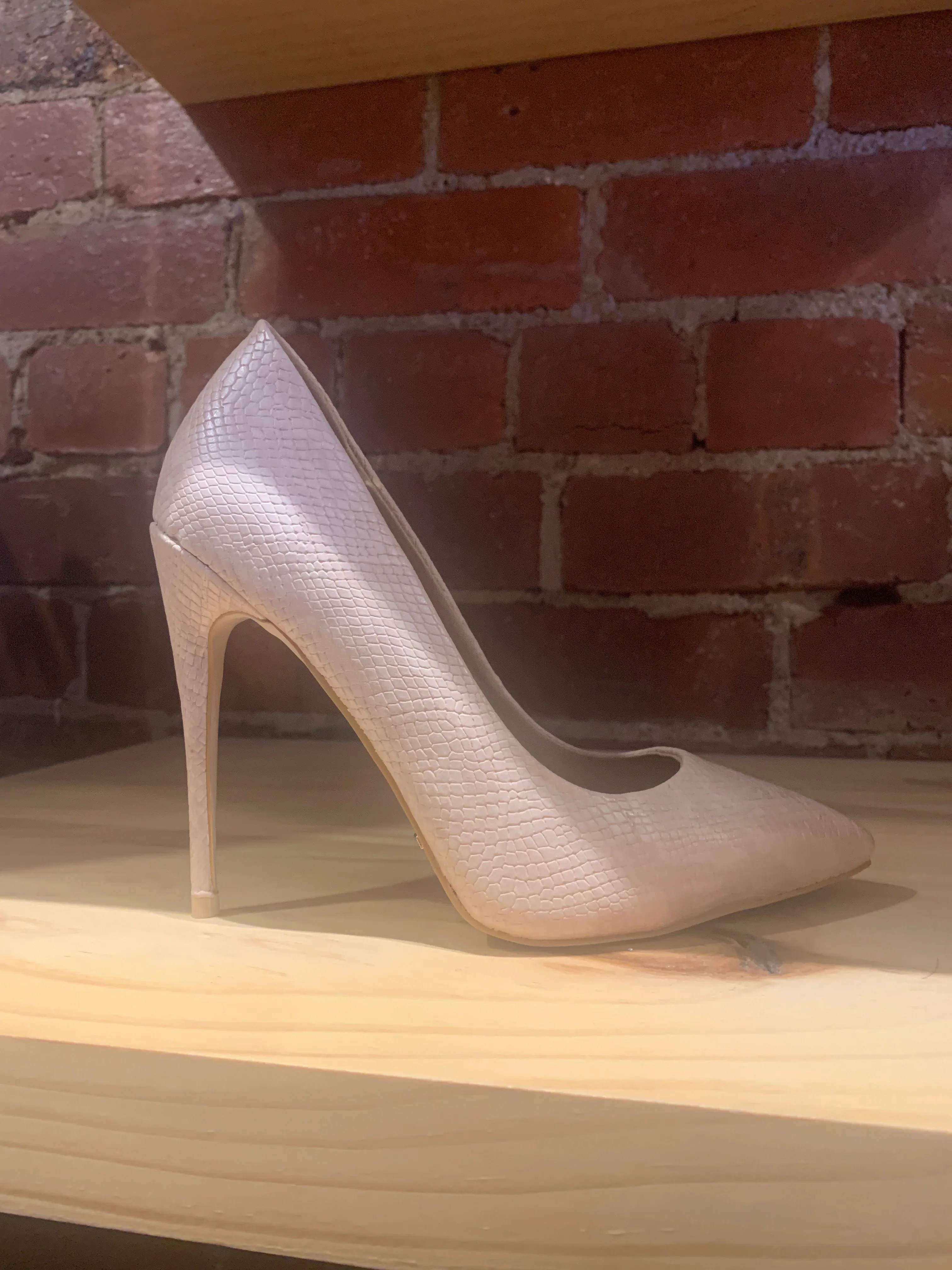 Rina Heel