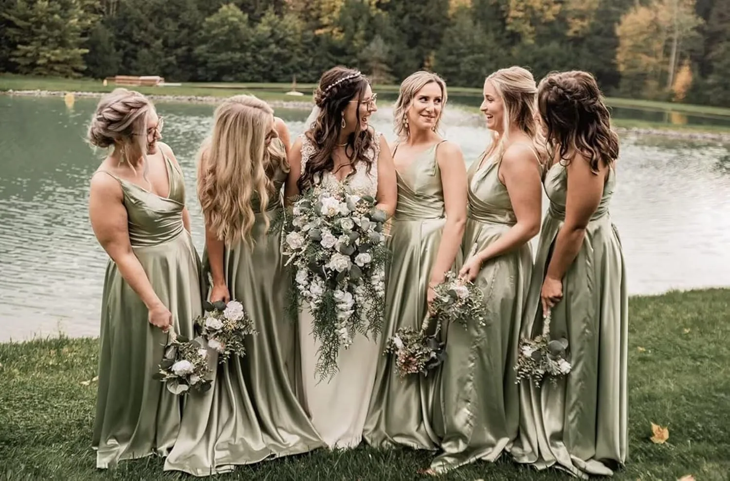 Spaghetti Strap V Neck Satin Bridesmaid Dresses for Women Long A Line Evening Formal Gowns Prom Dress with Slit