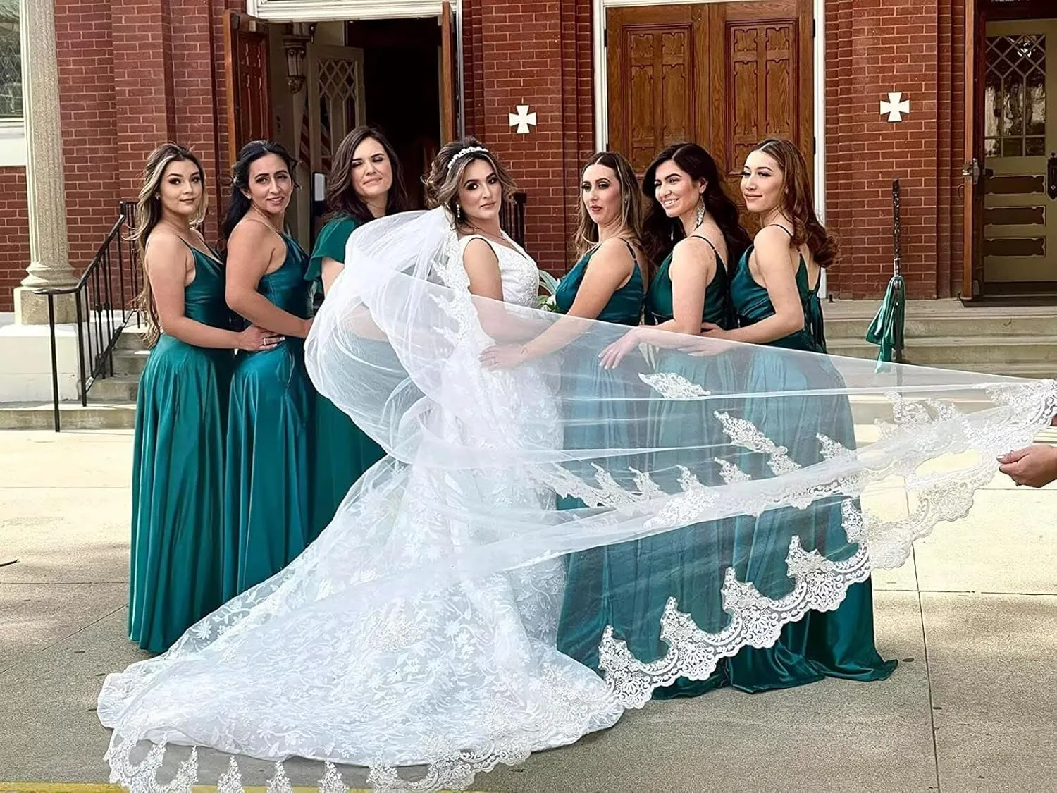 Spaghetti Strap V Neck Satin Bridesmaid Dresses for Women Long A Line Evening Formal Gowns Prom Dress with Slit