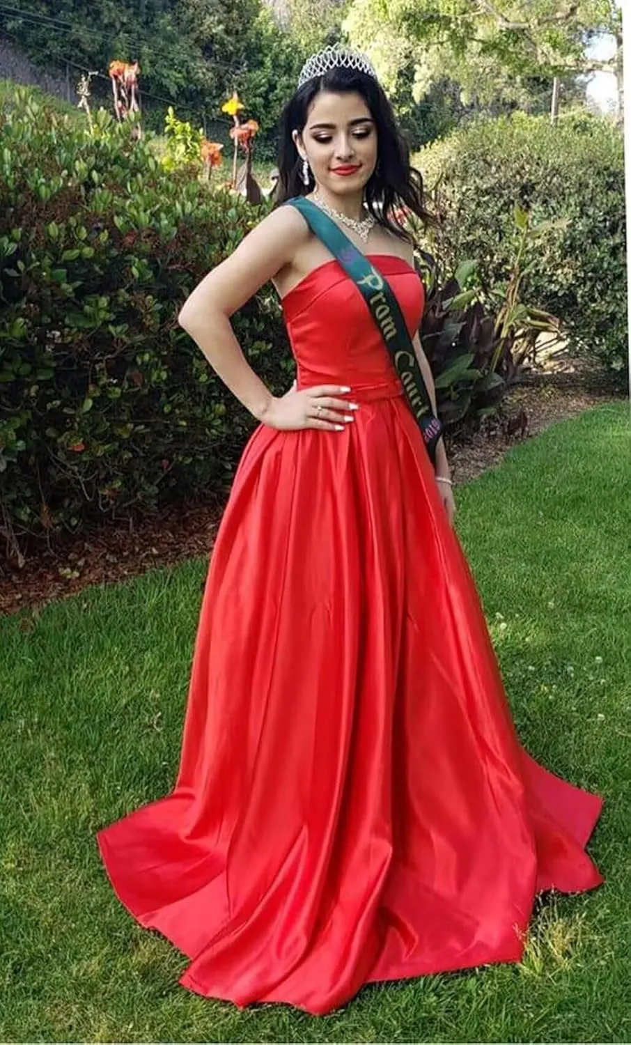 Women's Strapless Prom Dresses Long Ball Gown Satin A-Line Formal Evening Party Gowns
